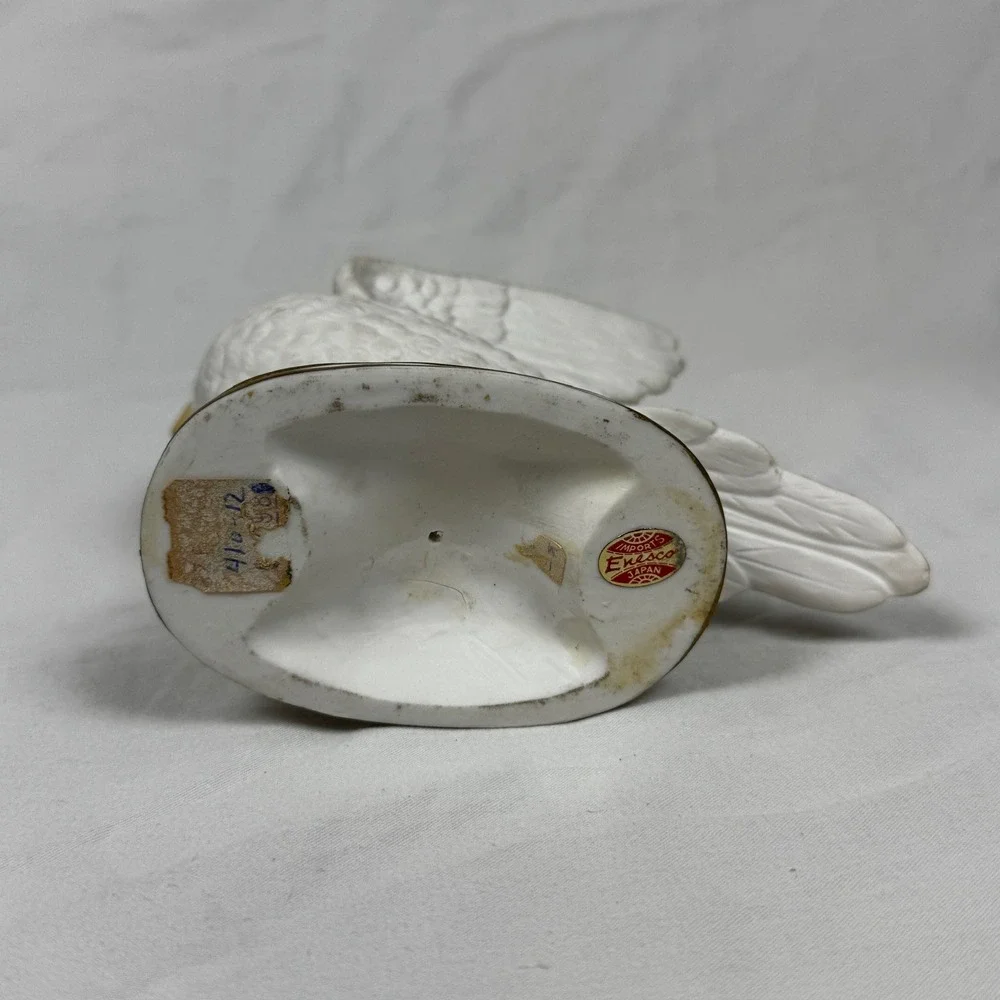 Vintage Enesco Bisque Porcelain White Bird Figurines Pair Doves Pigeons Japan